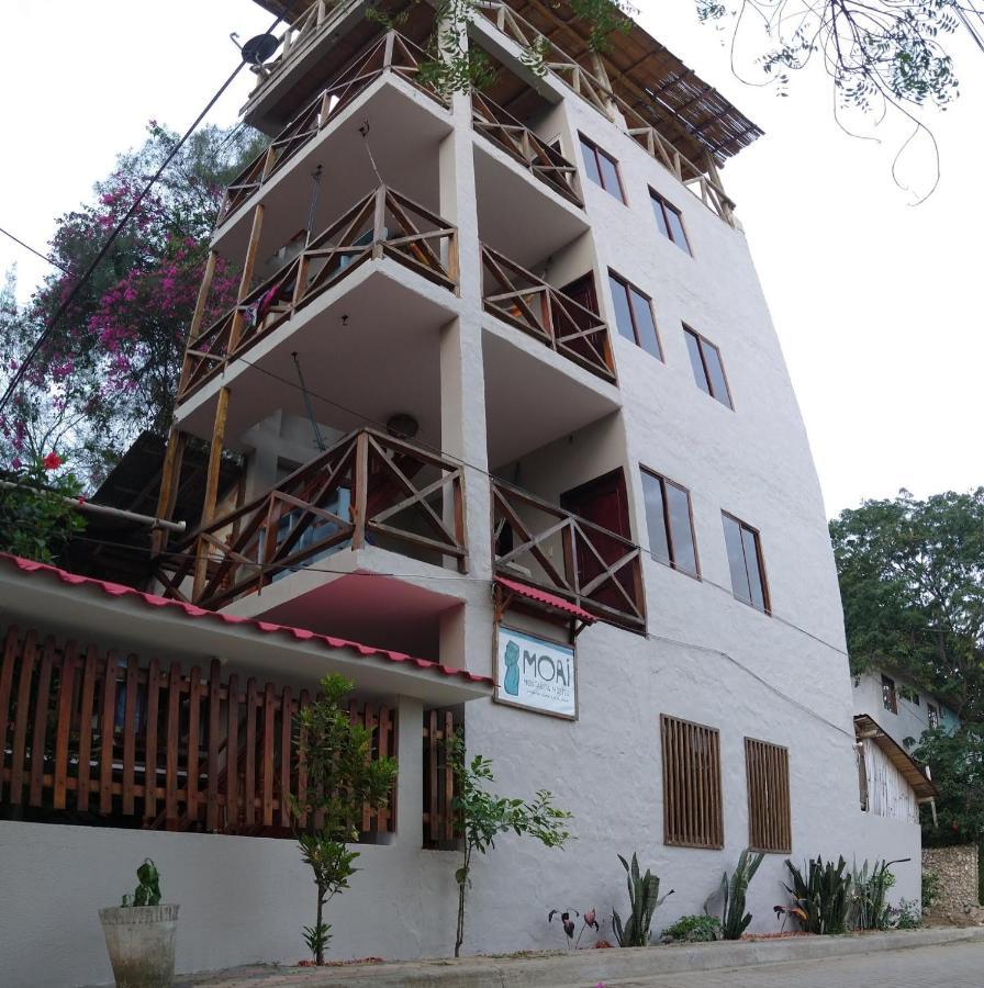 Hostal Moai Монтаньита Экстерьер фото