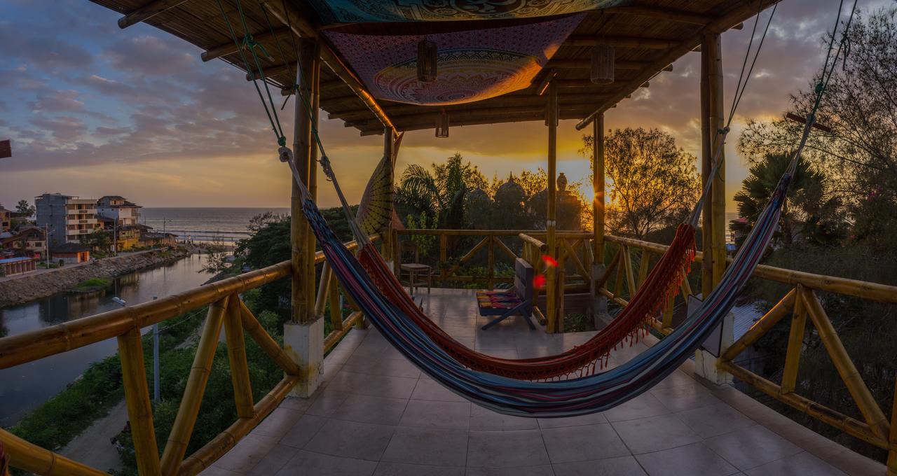 Hostal Moai Монтаньита Экстерьер фото